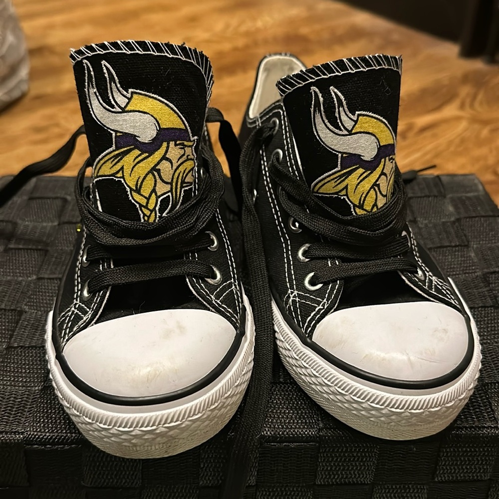 Compass Vikings shoes